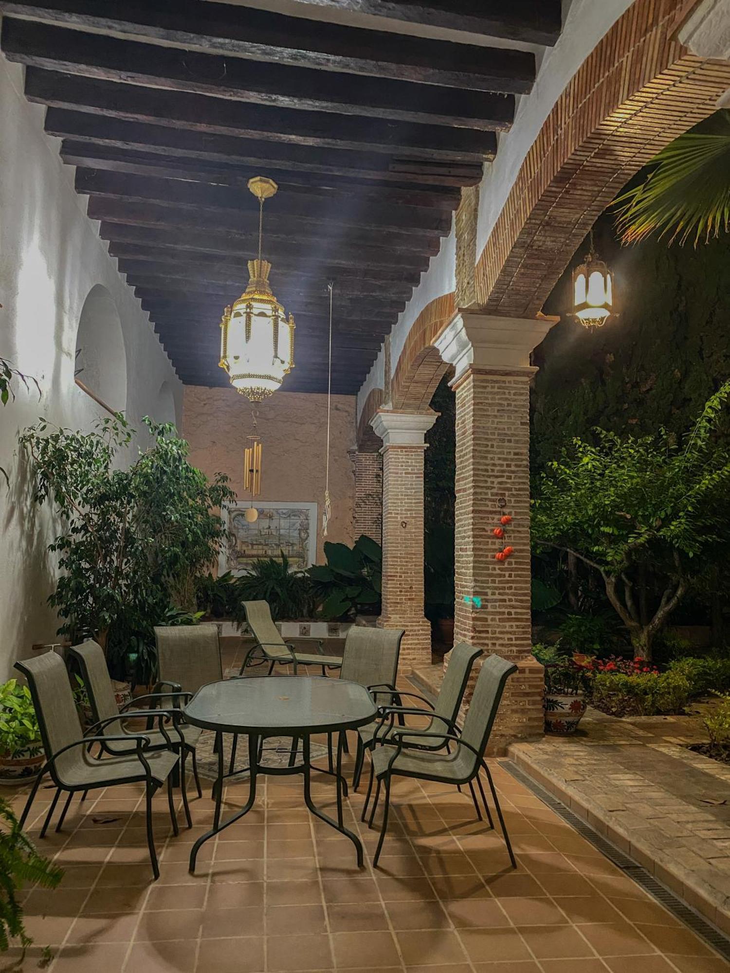 Garden Suites Xativa Casa Rural ภายนอก รูปภาพ